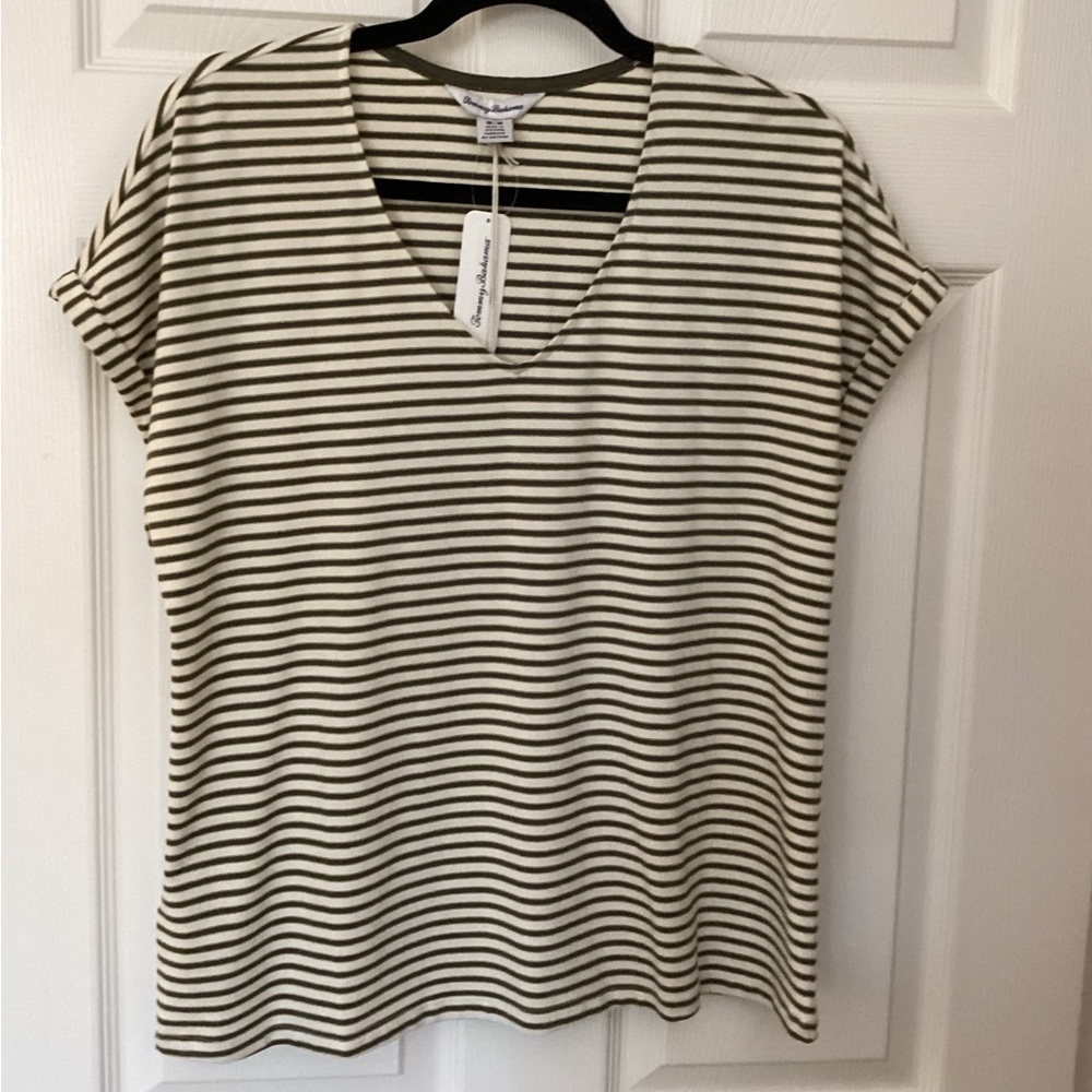Tommy Bahama Medium Kauai Stripe V-neck Tee